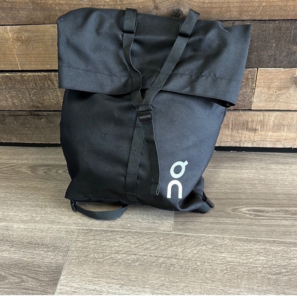 On Cloud Black Backpack